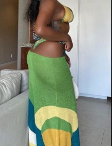Soy una chica hermosa cariñosa tranquila colombiana realizó