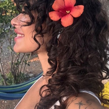 Carol,22 años,cañera, española, fiestera, atrevida, Elda