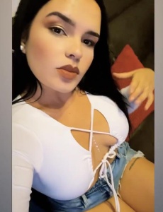 Adorable colombiana