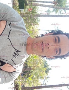 Hola soy marroqui guapo limpio educado sexe y amo el sexo