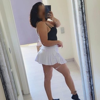Soy una mujer elegante, coqueta y cercana, con, Calpe