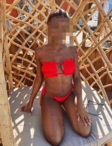 Camila jovencita novedad morenaza brasileña