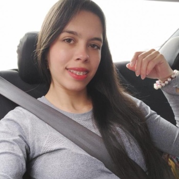 Valentina colombiana domicilio y lugar propio san vicente, San Vicente del Raspeig