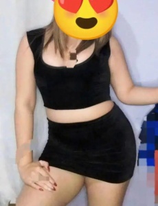 Casada sola en casa