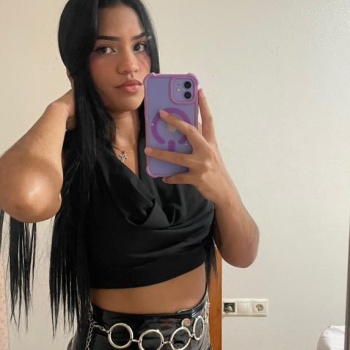 Tania novedad en torrevieja, una chica guapa sola en casa con ganas de divertirse, Torrevieja