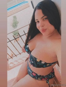 Nataly joven extrovertida