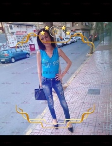 Chica de compañía scort. Discrecion, gente honrada y culta y respetuosos, los demas
