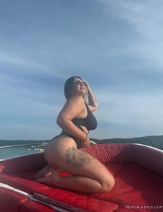 Carolina, guapa y