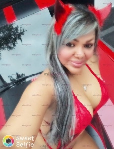 Soy una chica ardiente y muy sensual. Quieres pasar un buen momento? Llamame...
