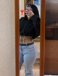 Arina muy divertida y mente abierta