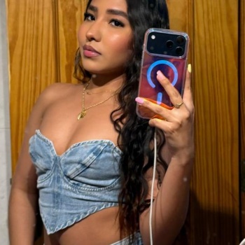 Jovencita colombiana de 22 años y precioso cuerpo disponible en torrevieja, Torrevieja