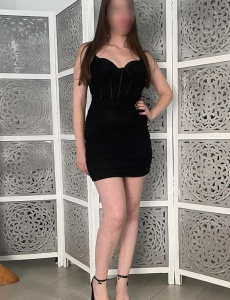 Marina, espaÑola, elegante, dulce y muy mÁgica
