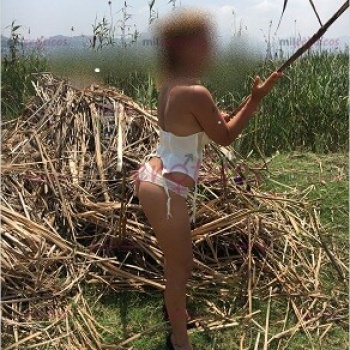 Señorita de compañia latina educada, disfruta tu momento, Alicante