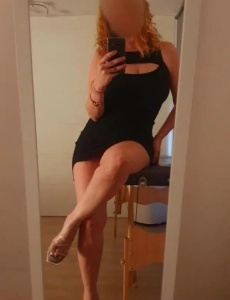 Mara una bella y espectacular mujer madura