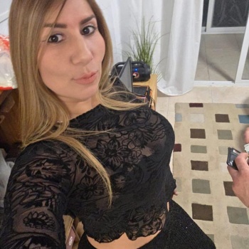 Hola soy vanessa, una encantadora chica extrovertida, genial, Alicante