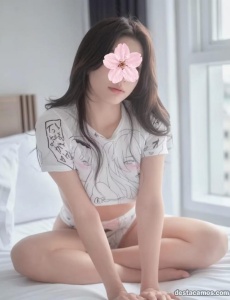Hermosa chica asiática escort de lujo