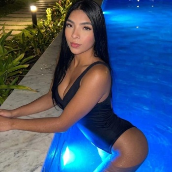 Soy verónica, una joven latina con una belleza, Torrevieja