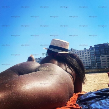 Mel morbosa y cariñosa primera vez en benidorm, Benidorm