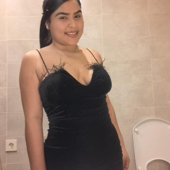 Valentina pelinegra latina de ambiente, Alicante
