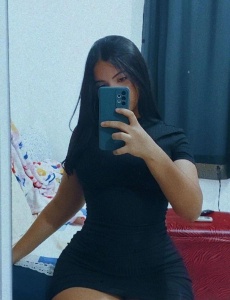 Hola me llamo mía dulce y chica nueva por torrevieja