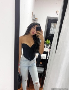 Charlott atractiva y cariñosa me considero una chica