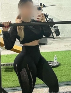 Sensaciónal curvilínea llamame