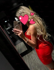 Rubí scort de lujo colombiana cachonda y bella