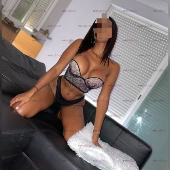 Novedad jovencita latina morenaza cuerpo delgadita, Benidorm