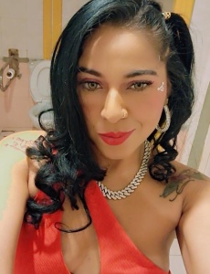 Chica latina nueva en tu ciudad