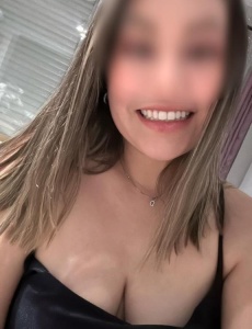 ️ soy alicia, colombiana reservada y calurosa