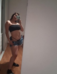 ️ soy celeste, colombiana reservada y calurosa para ti
