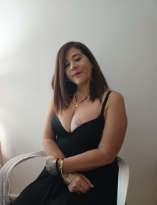 Luna mujer madurita paraguaya muy cariñosa en benidorm