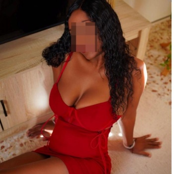 Angie colombiana, Orihuela