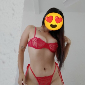 Joven colombiana nueva en la zona, Denia