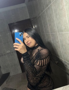 Preciosa pelinegra 20 aÑos