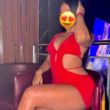 Espectacular colombiana a pasarlo de maravilla en torrevieja centro, Torrevieja