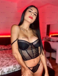 Griego besos con lengua cañera viciosa guarra