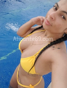 Valeria, salgamos a pasarlo bi...