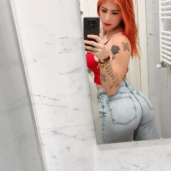 Alana soy una mujer completa y muy divertida ven a vivir momentos inolvidables, Elche