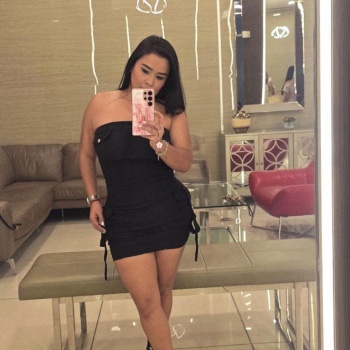 La colombiana que puede convertir tu dÍa en algo especial, Alcoy