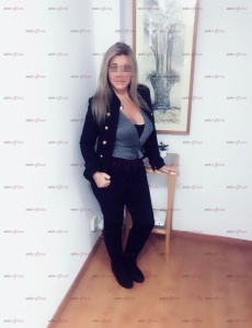 Señora milf. Muy morbosa y cañera, sexo q tope!!