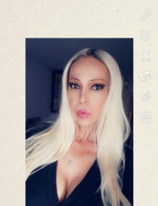 Trans alessandra evans benidorm rubia espectacular