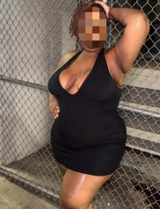 Claudia — madura colombiana nueva en torrevieja 24h