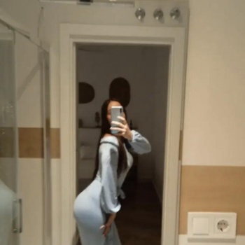 Laura encantadora, Alicante