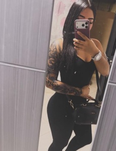 Natalia colombiana 20 años