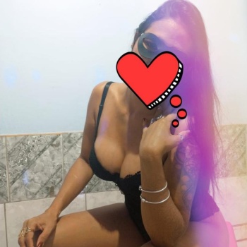 Beatriz explosion seios grande y cuerpo en forma, Benidorm