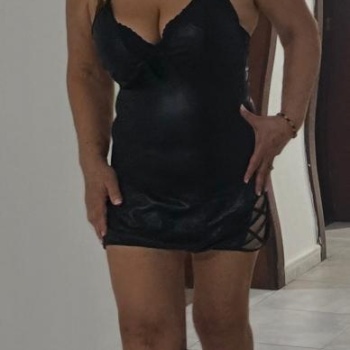 Viky, madurez, elegancia y una experiencia inigualable, Alicante