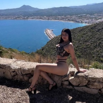 Hermosa y amorsa chica en jÁvea, Alicante