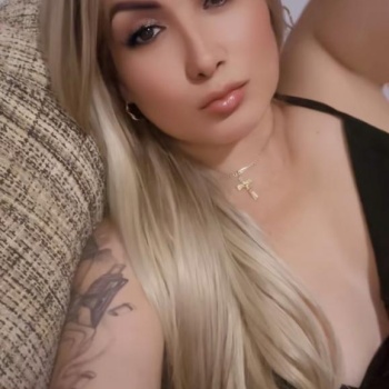 Novedad latina muy amable y única en benidorm, Benidorm