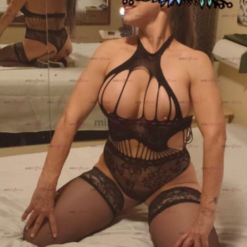 Silvia madurita de escandalo. Servicios especiales, Alicante